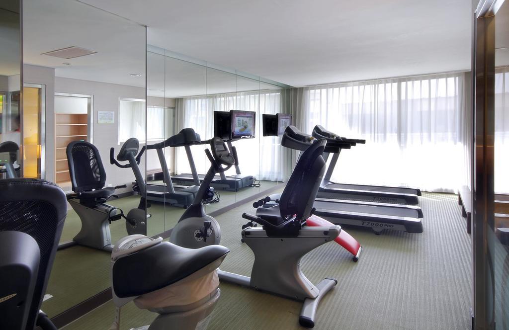 Park City Hotel Central Taichung Buitenkant foto