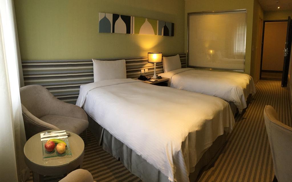 Park City Hotel Central Taichung Buitenkant foto