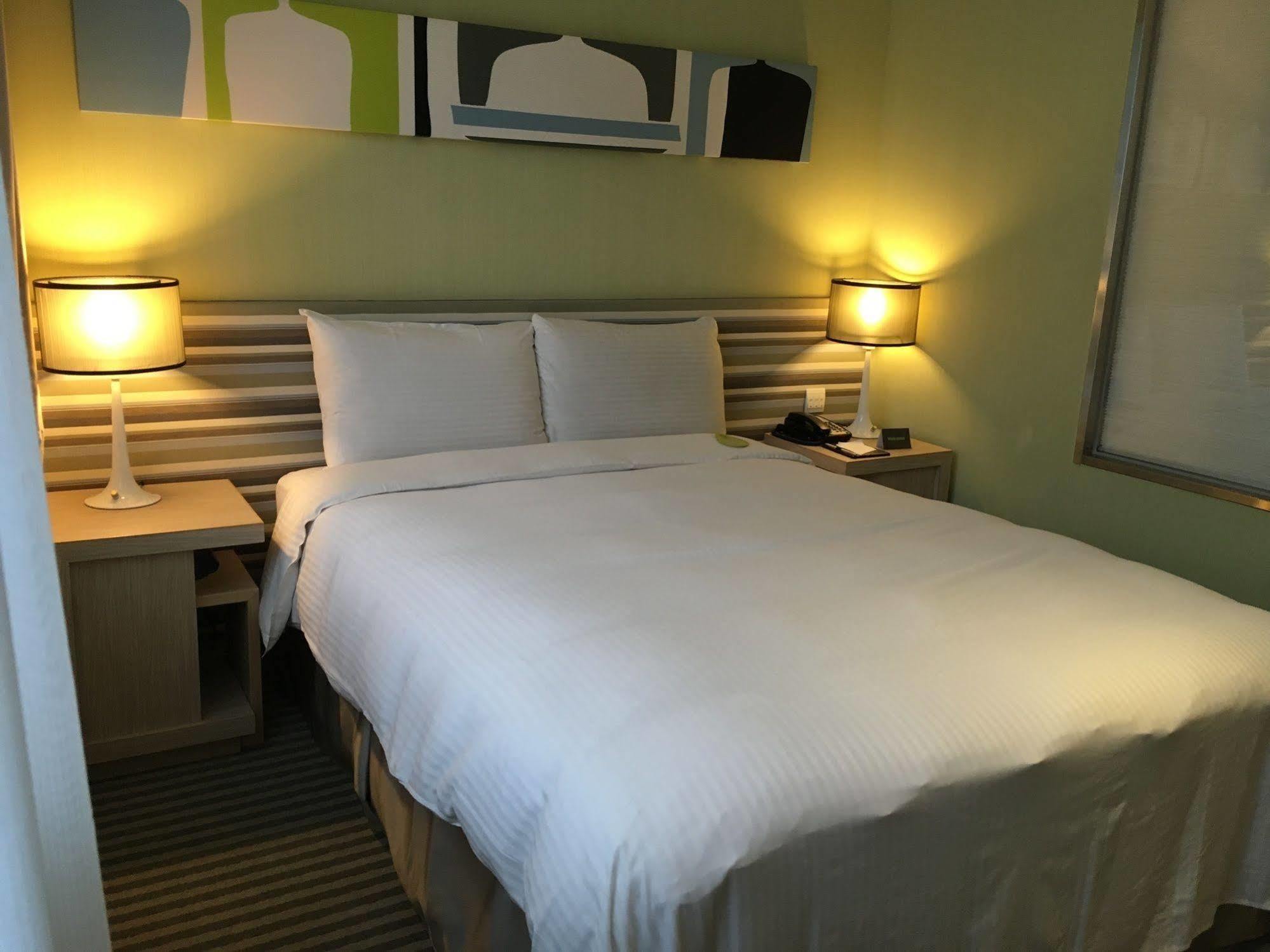 Park City Hotel Central Taichung Buitenkant foto
